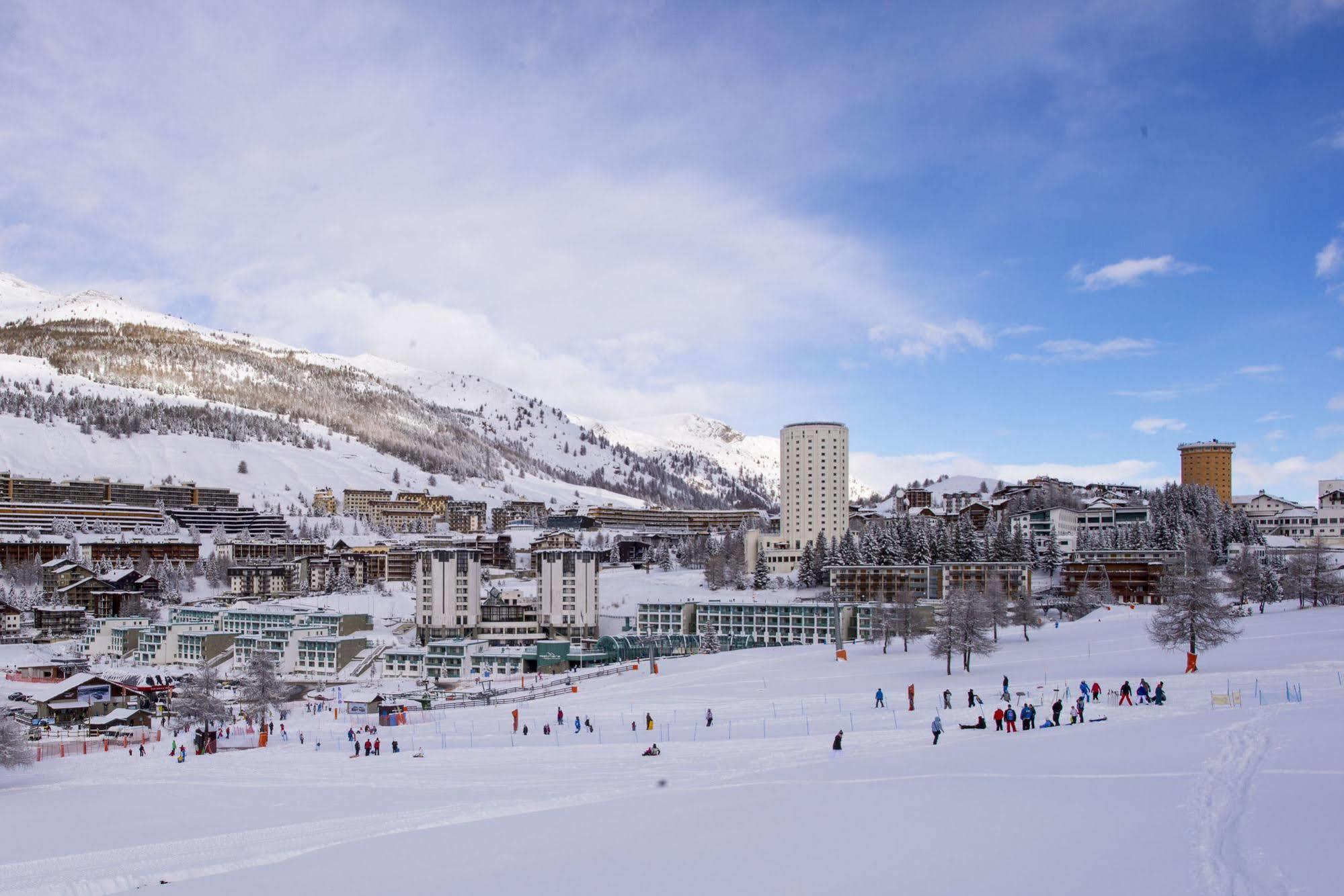 Olimpic Village Th Sestriere Apartments Екстер'єр фото
