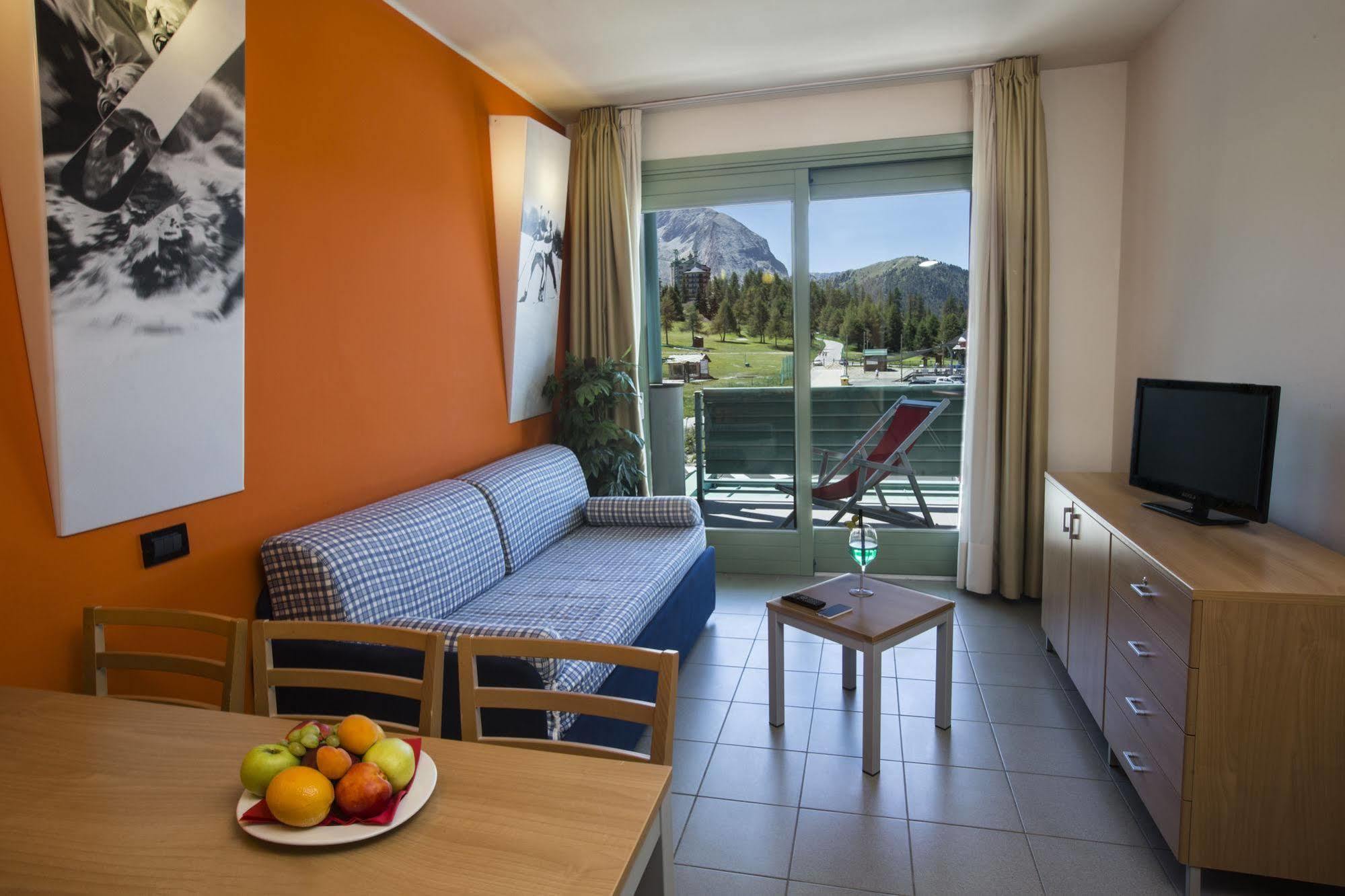 Olimpic Village Th Sestriere Apartments Екстер'єр фото